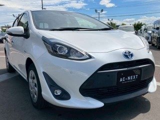 TOYOTA AQUA S