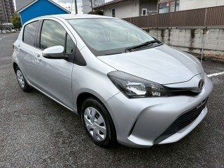 TOYOTA VITZ F
