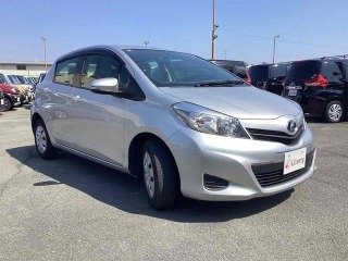 TOYOTA VITZ FM
