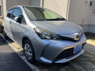 TOYOTA VITZ F
