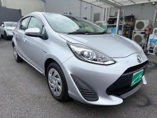 TOYOTA AQUA 1.5L