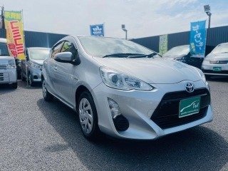 TOYOTA AQUA 1.5 S