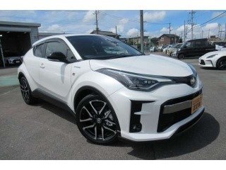 TOYOTA CHR S