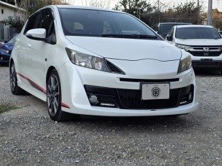 TOYOTA VITZ RS