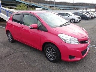 TOYOTA VITZ JAWELLA