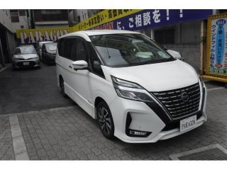 NISSAN SERENA Highway Star V
