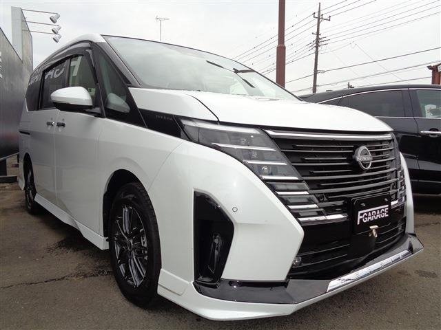 NISSAN SERENA 1.4 e-POWER Highway Star V