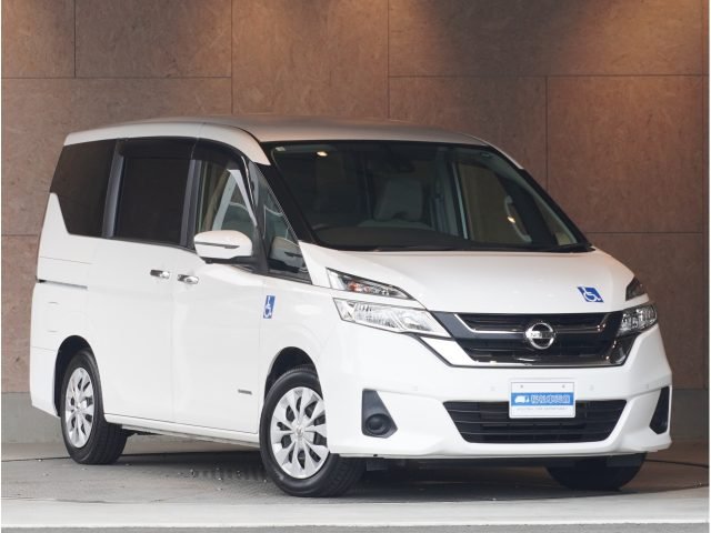 NISSAN SERENA Car with welfare equipment