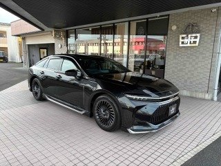 TOYOTA CROWN Z