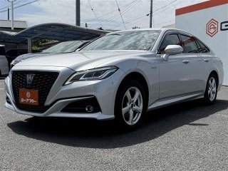TOYOTA CROWN HV 2.5 G Four