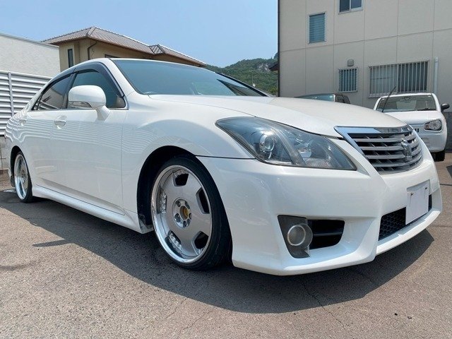 TOYOTA CROWN Athlete Anniversary Edition