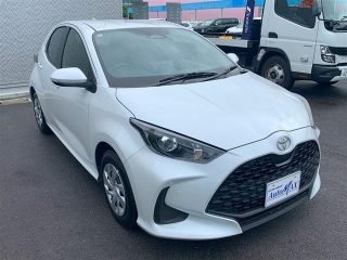 TOYOTA YARIS  1.0X
