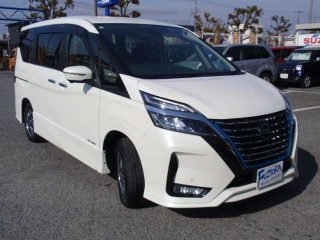 NISSAN SERENA 1.2 e-POWER Highway Star