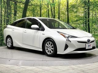 TOYOTA Prius S