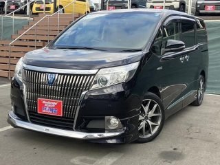 TOYOTA Esquire 1.8 Hybrid GI