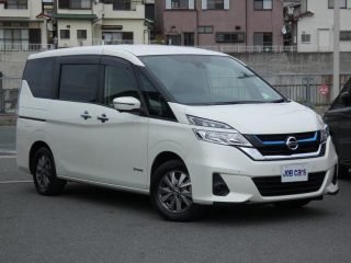 NISSAN SERENA  1.2 e-POWER XV