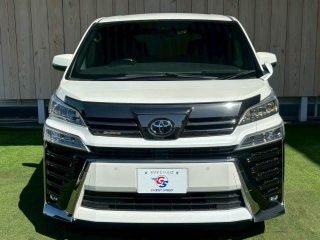 TOYOTA  VELLFIRE Z Golden Eyes
