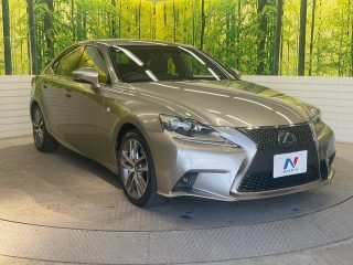 LEXUS IS F-Sport