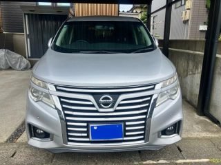 NISSAN ELGRAND Highway Star Premium