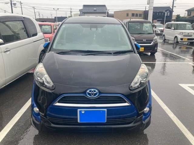 TOYOTA SIENTA Hybrid G