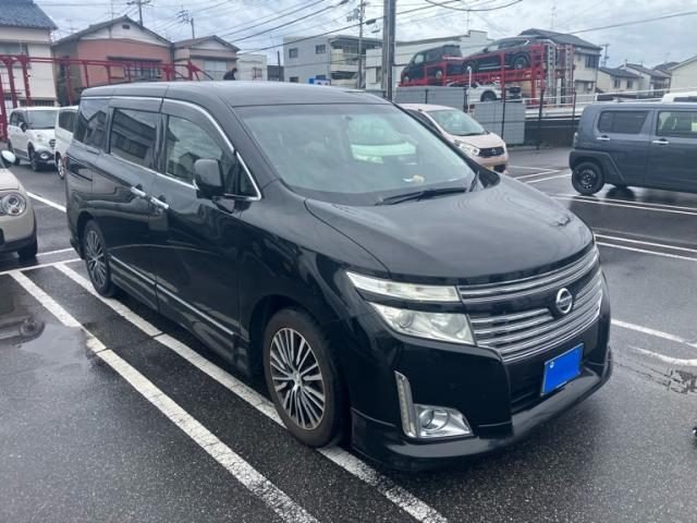 NISSAN ELGRAND Highway Star