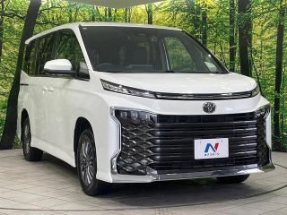 TOYOTA VOXY S-Z